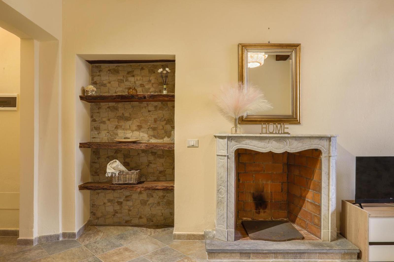 Lady Miranda Apartment Lucca Exterior photo